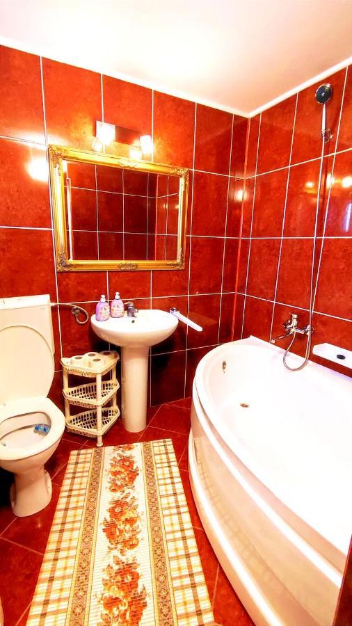 Hotel Casa Neagu Covasna Esterno foto