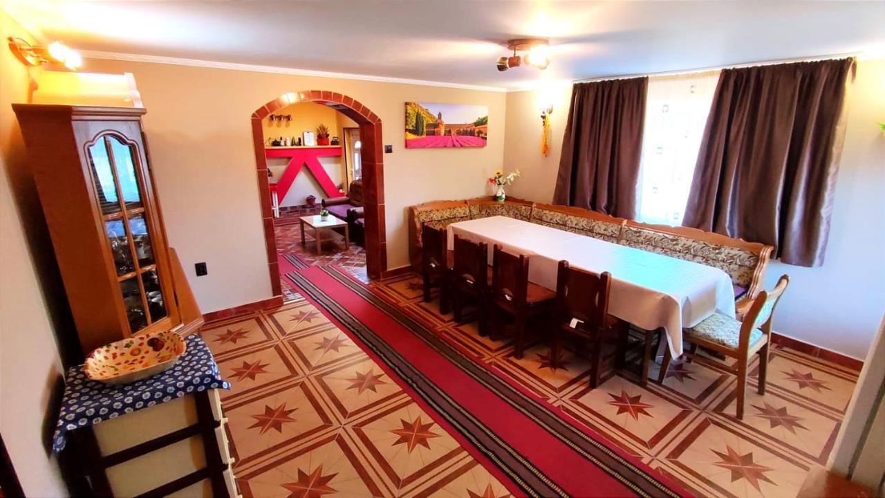 Hotel Casa Neagu Covasna Esterno foto